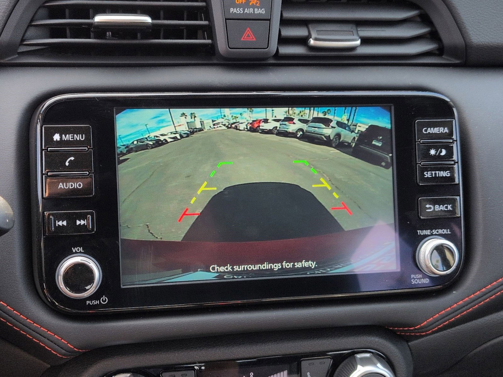 New 2025 Nissan Versa SR w/ Trunk Package image 17