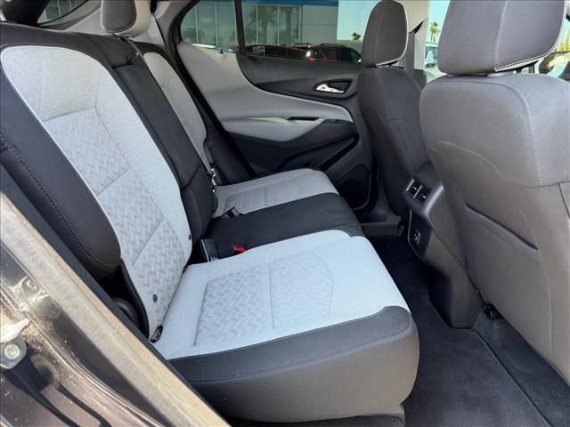 Certified 2022 Chevrolet Equinox LS w/ LS Convenience Package FWD image 10