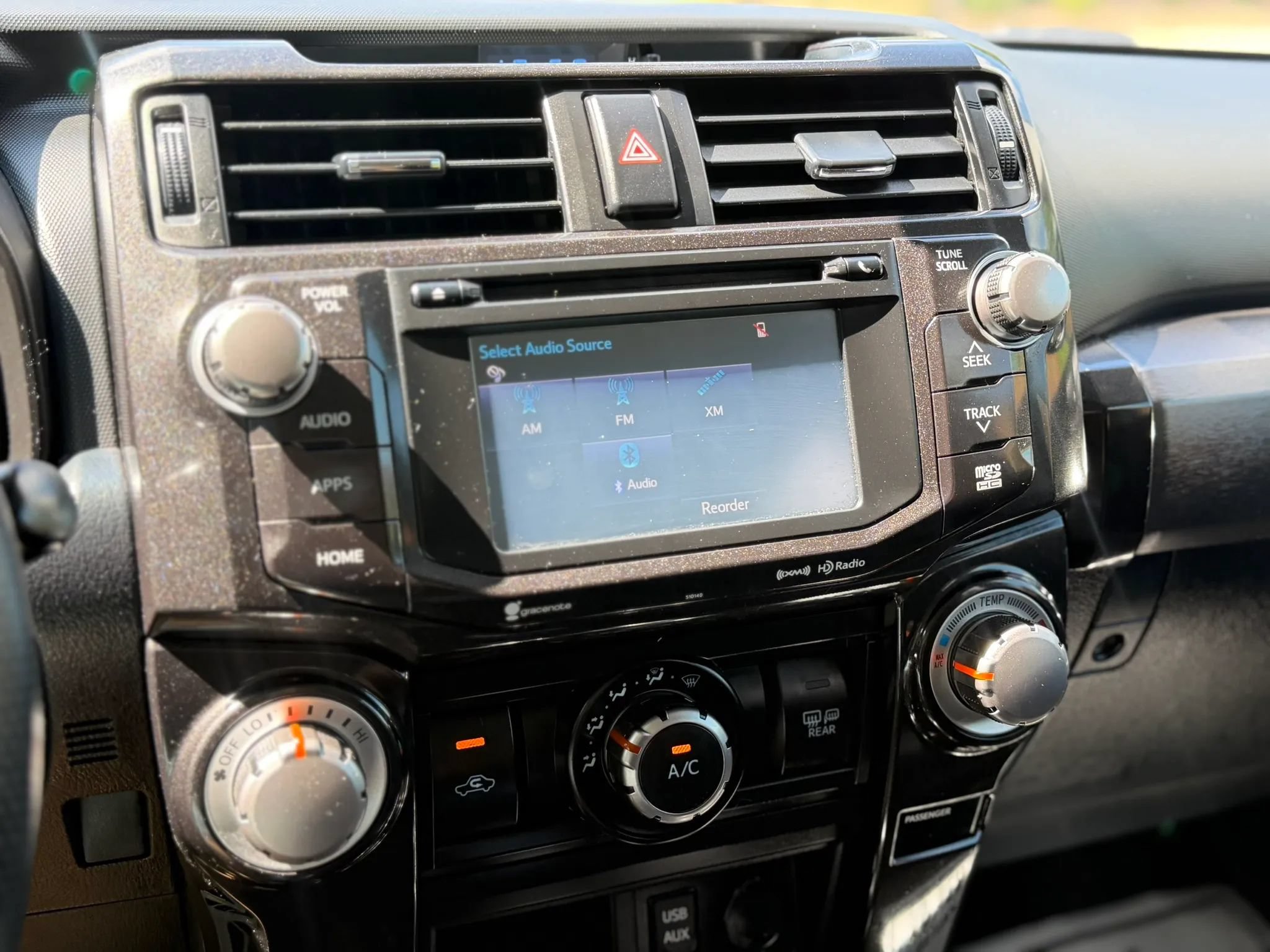 Used 2018 Toyota 4Runner TRD Off-Road AWD/4WD image 29