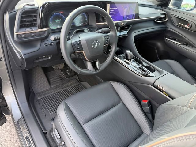 Certified 2024 Toyota Crown Platinum image 13