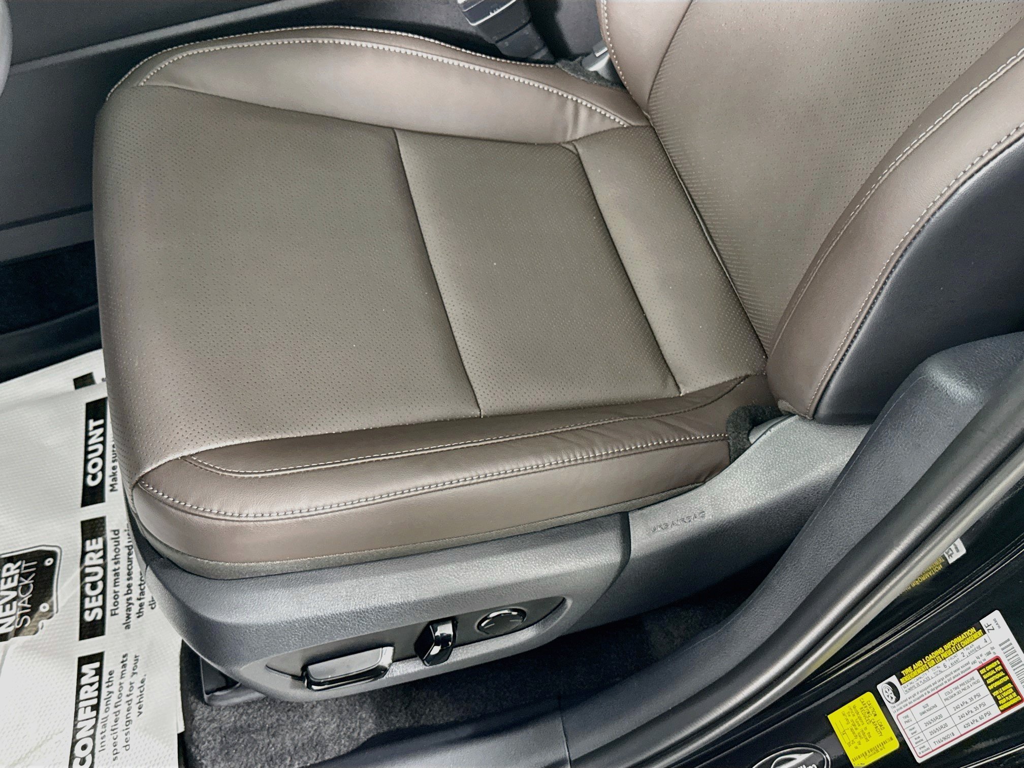 Certified 2025 Lexus TX 350 FWD w/ Technology Package image 20
