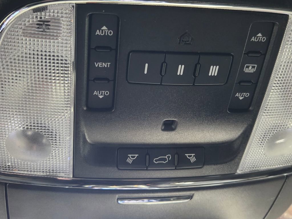 Certified 2020 Jeep Grand Cherokee Trailhawk w/ Trailhawk Luxury Group image 30