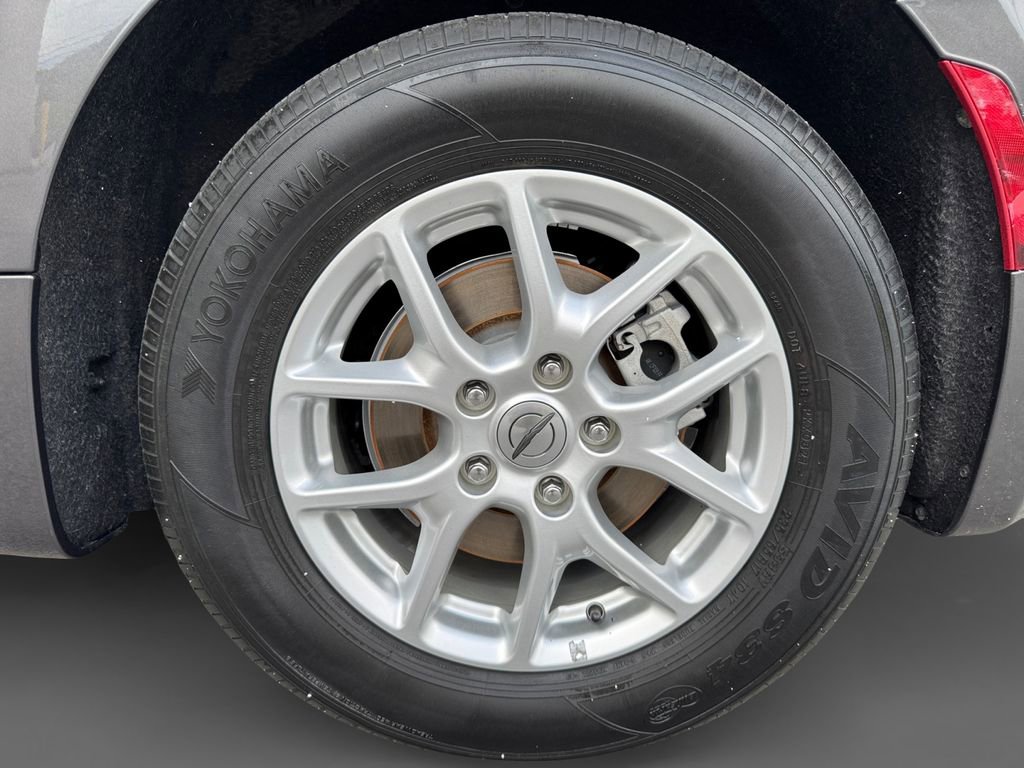 Used 2022 Chrysler Pacifica Touring-L image 11