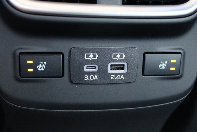 Certified 2025 Subaru Legacy Limited image 29