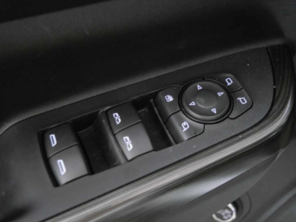 Used 2023 GMC Acadia SLT w/ Technology Package AWD/4WD image 14
