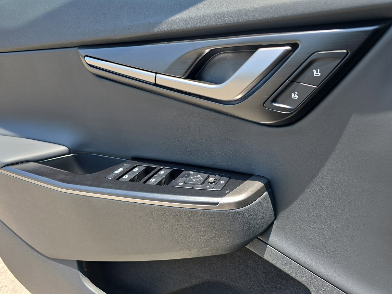 New 2025 Kia EV6 Wind image 26