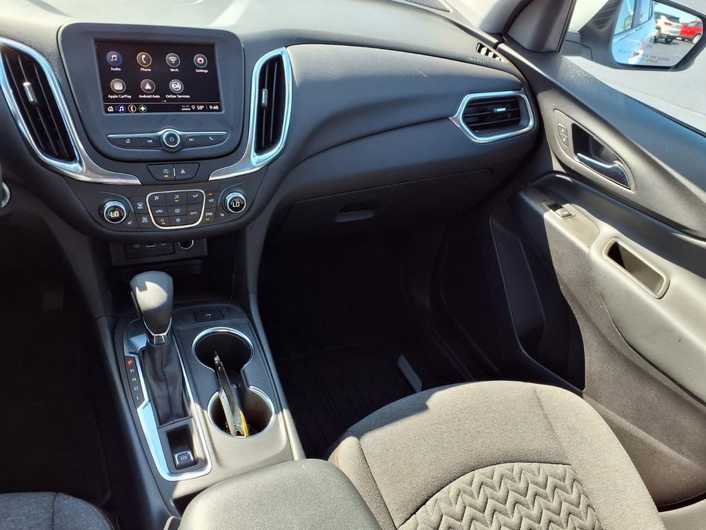 Used 2024 Chevrolet Equinox LT w/ LPO, Floor Liner Package FWD image 4