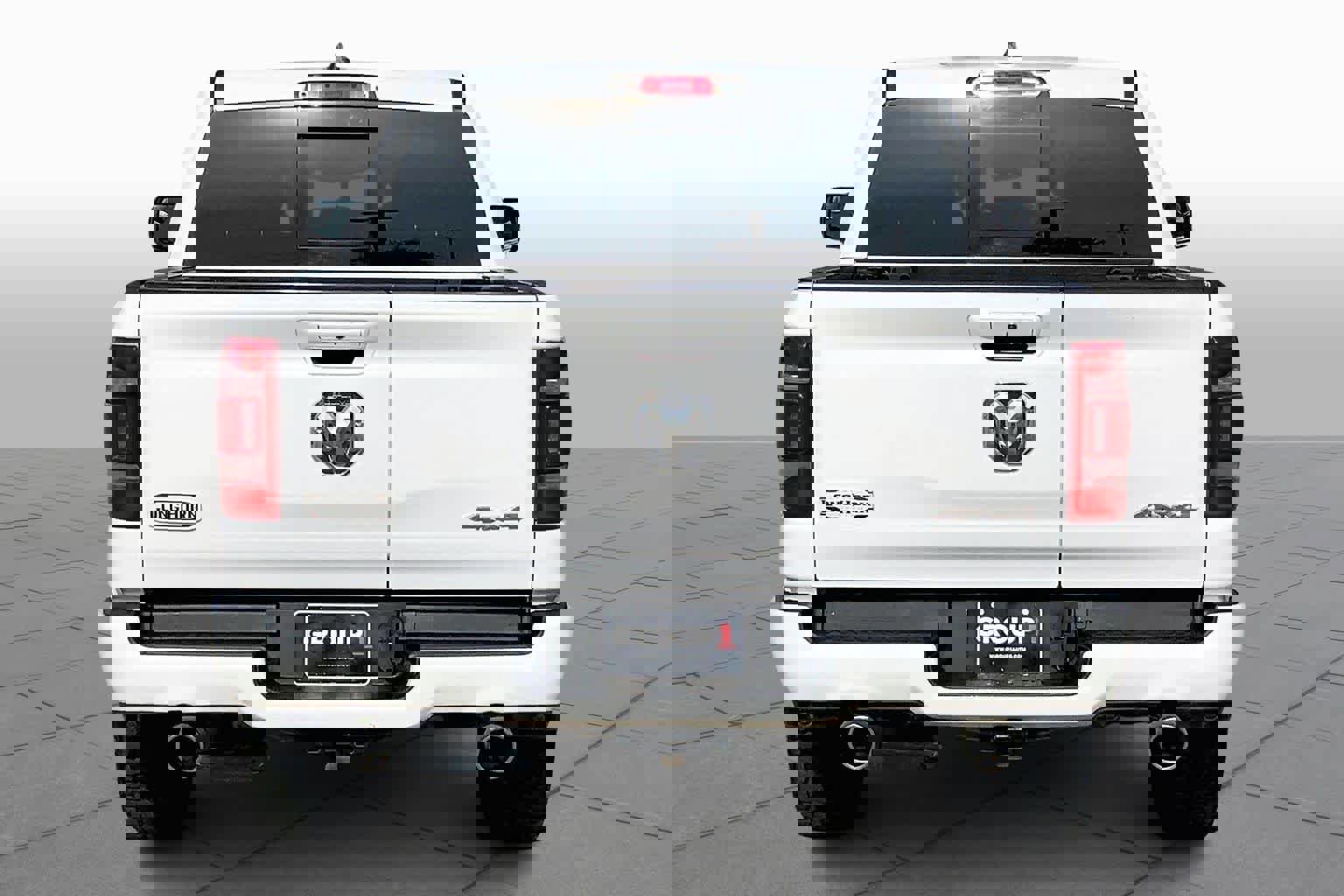 Used 2021 RAM 1500 Limited w/ Bed Utility Group image 5