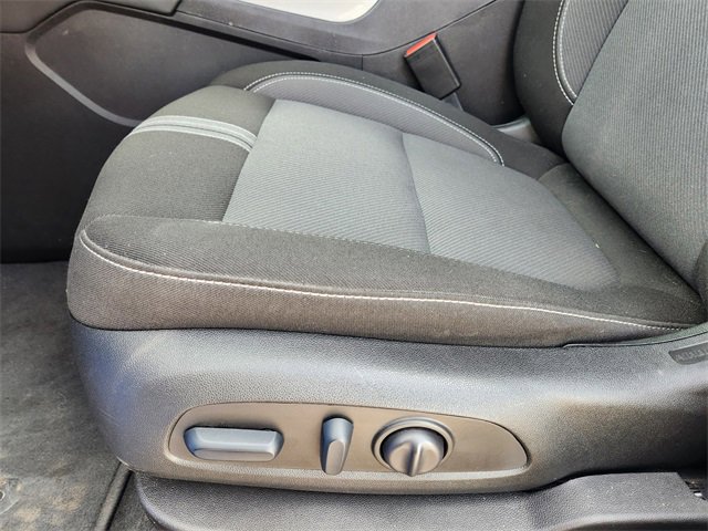 Used 2025 Chevrolet Blazer LT image 25