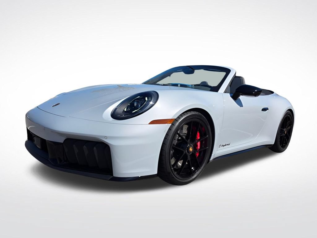 Used 2026 Porsche 911 Carrera GTS RWD image 13