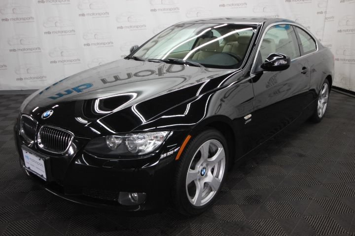Used 2010 BMW 328i xDrive Coupe AWD/4WD image 1