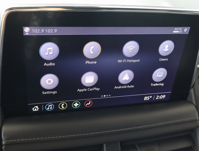 Used 2021 Chevrolet Suburban LT image 31