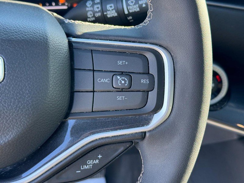 Used 2022 Jeep Wagoneer Series I w/ Premium Group I image 26