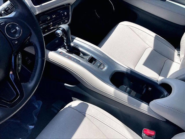 Used 2021 Honda HR-V EX-L image 12