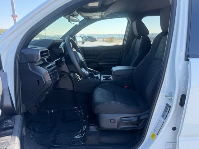 Certified 2025 Toyota 4Runner SR5 AWD/4WD image 14