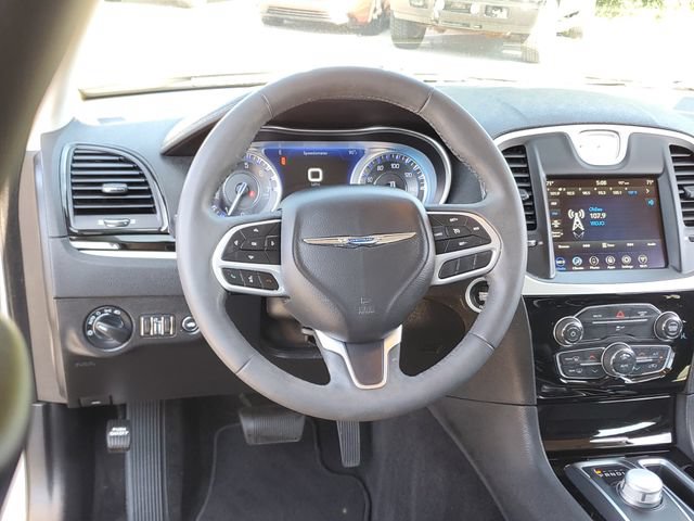 Used 2023 Chrysler 300 Touring w/ Sport Appearance Package RWD image 11