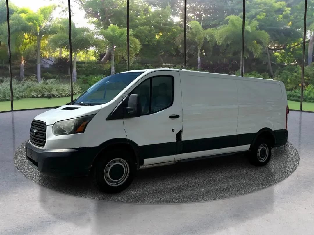 Used 2017 Ford Transit 250 148 Low Roof RWD image 1