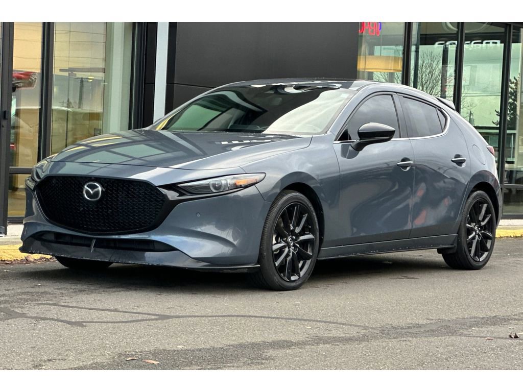 Used 2021 MAZDA MAZDA3 Hatchback w/Premium Plus Pkg image 10