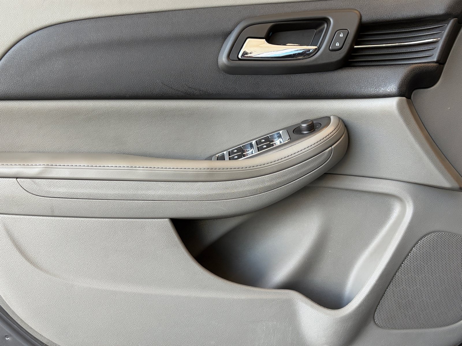 Used 2013 Chevrolet Malibu LS w/ Protection Package FWD image 14