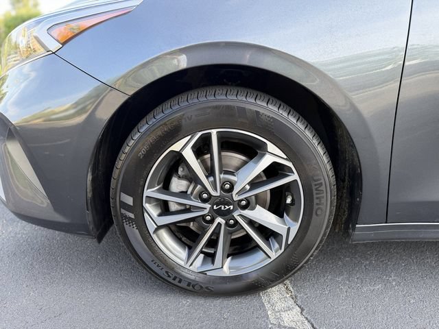 Used 2024 Kia Forte LXS FWD image 35