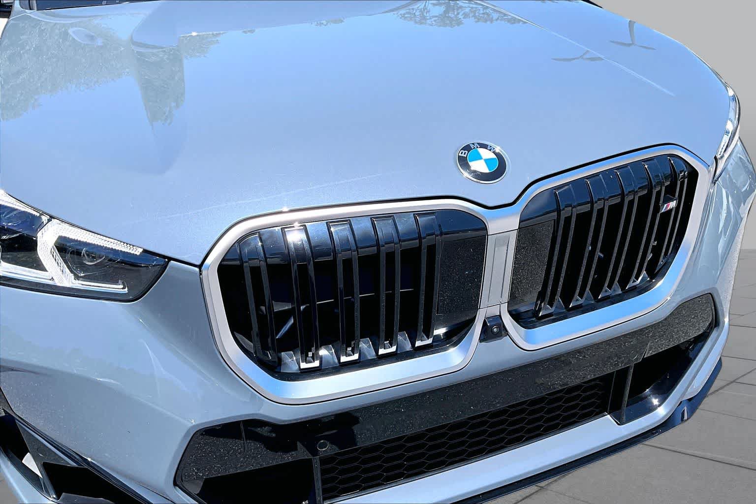 Certified 2025 BMW X1 M35i AWD/4WD image 30