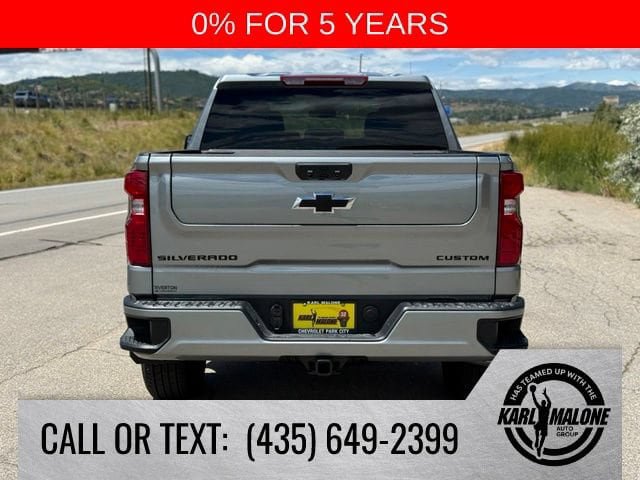 New 2026 Chevrolet Silverado 1500 Custom w/ LPO, Dark Essentials Package AWD/4WD image 4