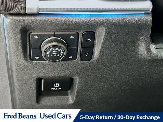 Used 2025 Ford Expedition Tremor AWD/4WD image 12