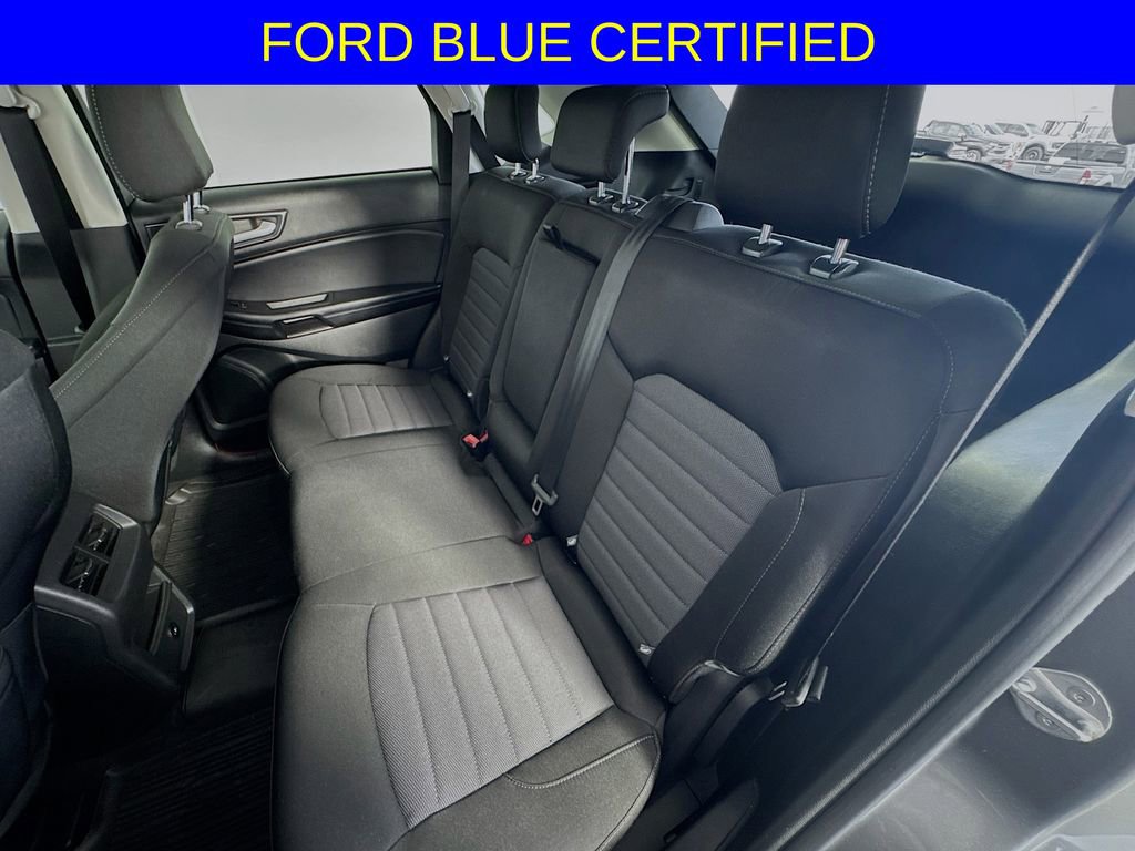 Used 2023 Ford Edge SE image 22