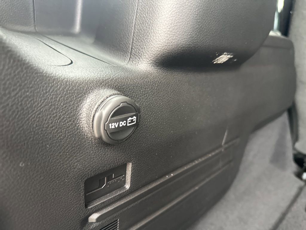 Used 2025 Jeep Wrangler Sport S image 51