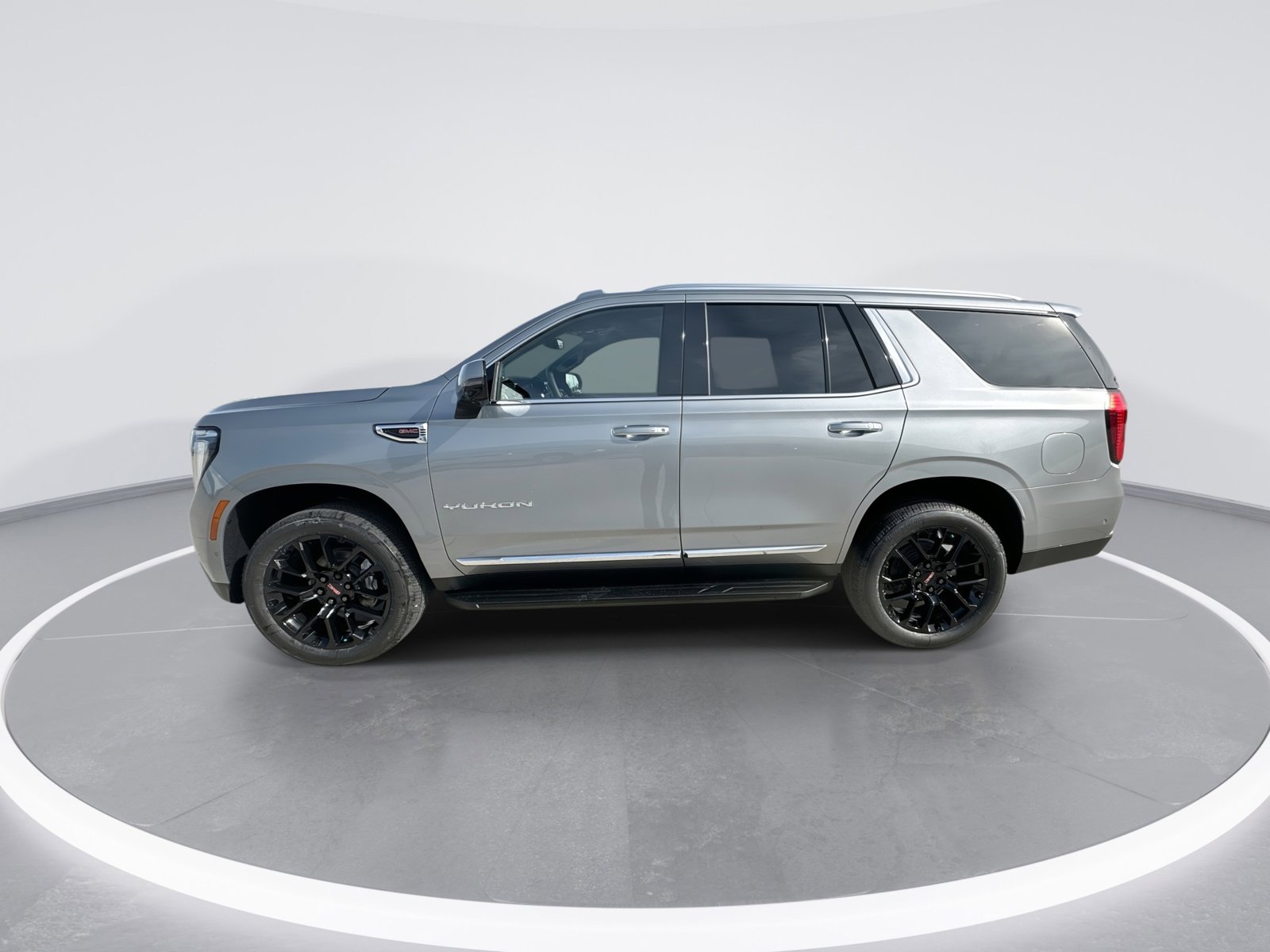 New 2026 GMC Yukon Elevation w/ LPO, Floor Liner Package AWD/4WD image 5