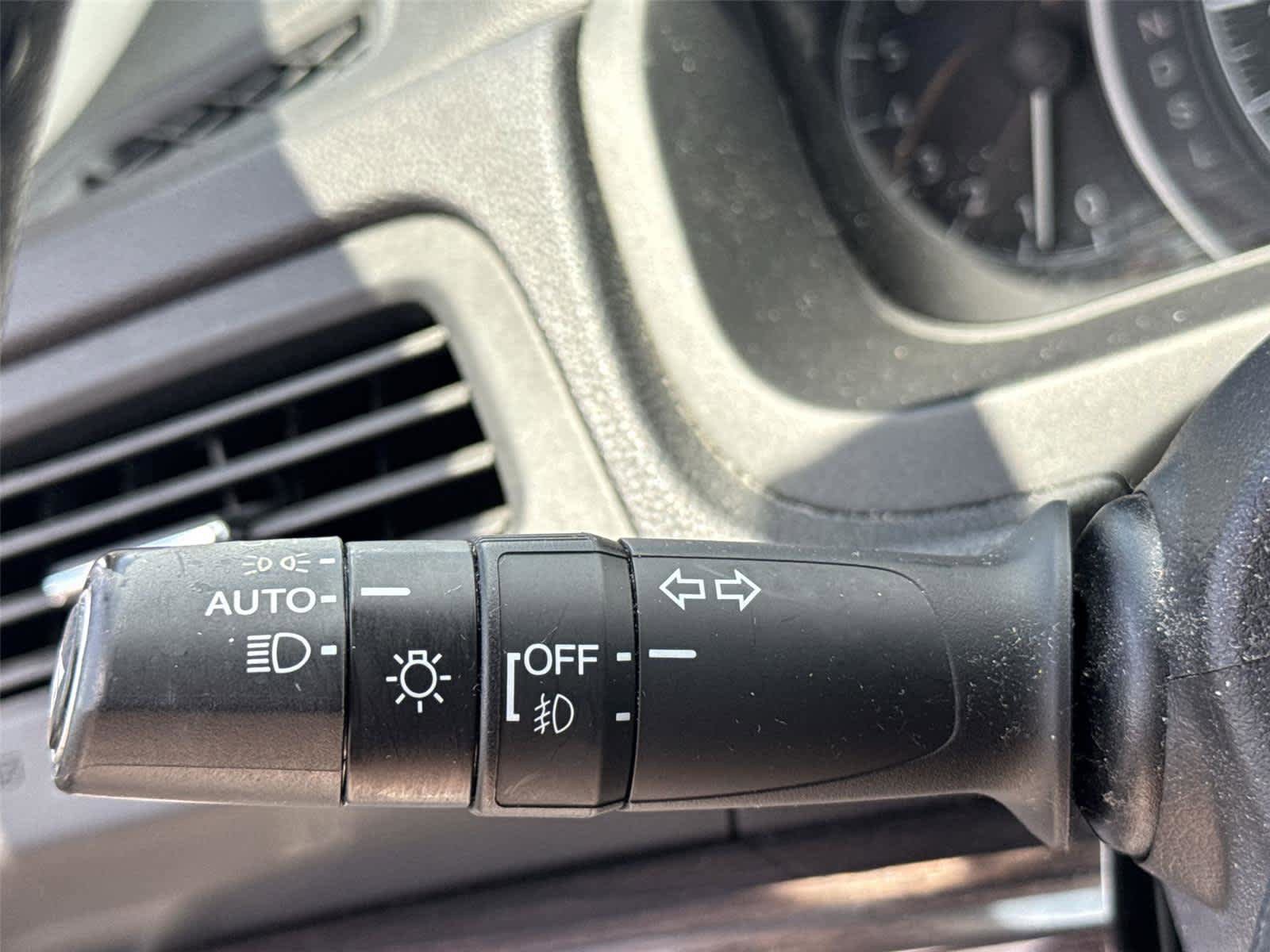 Used 2015 Honda CR-V Touring image 23