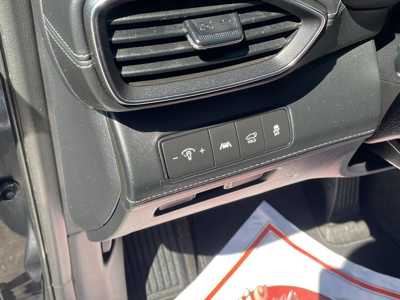 Used 2021 Hyundai Santa Fe SEL w/ Convenience + Premium Package image 13