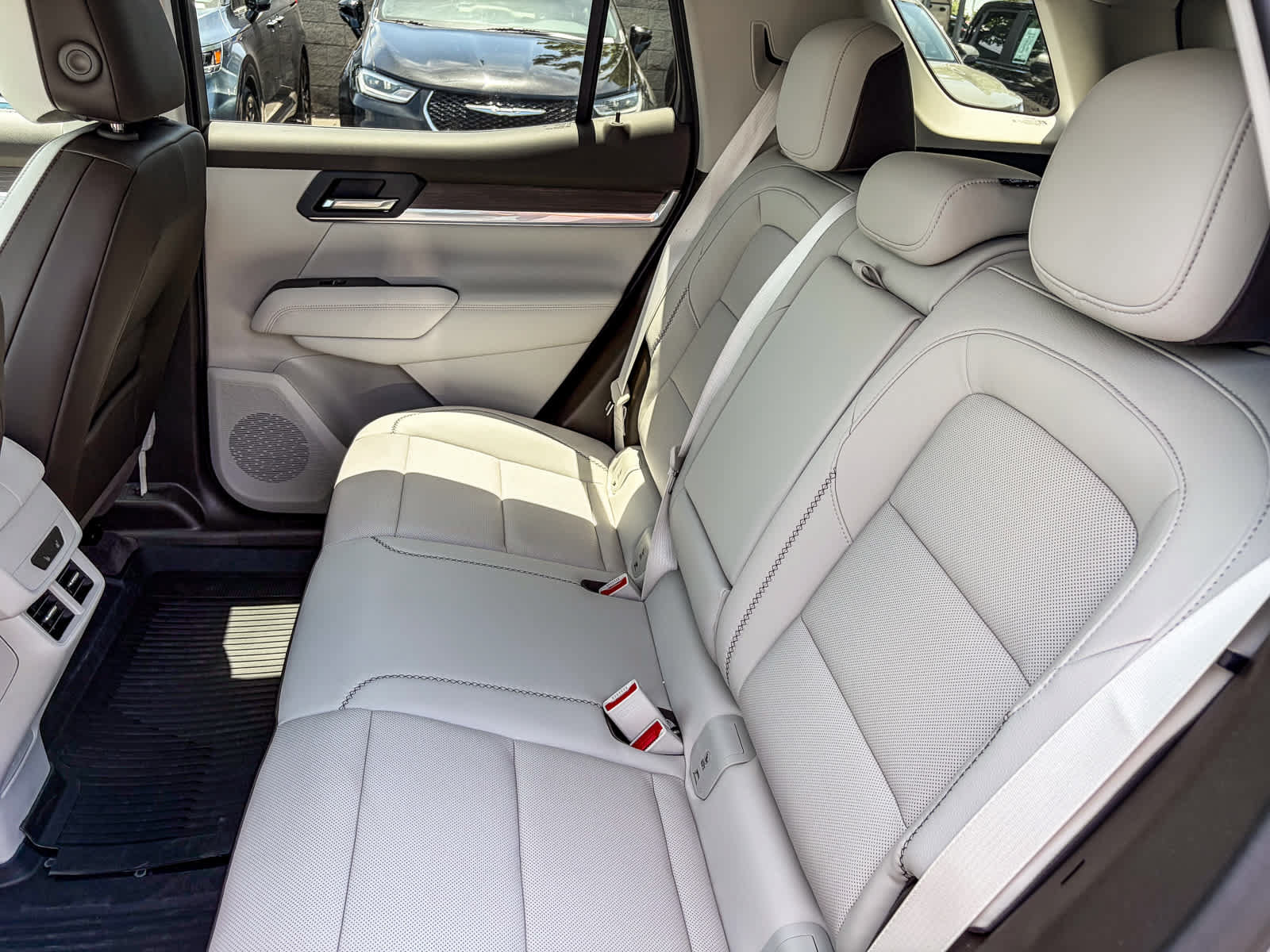 Used 2026 GMC Terrain Denali w/ LPO, Floor Liner Package AWD/4WD image 17