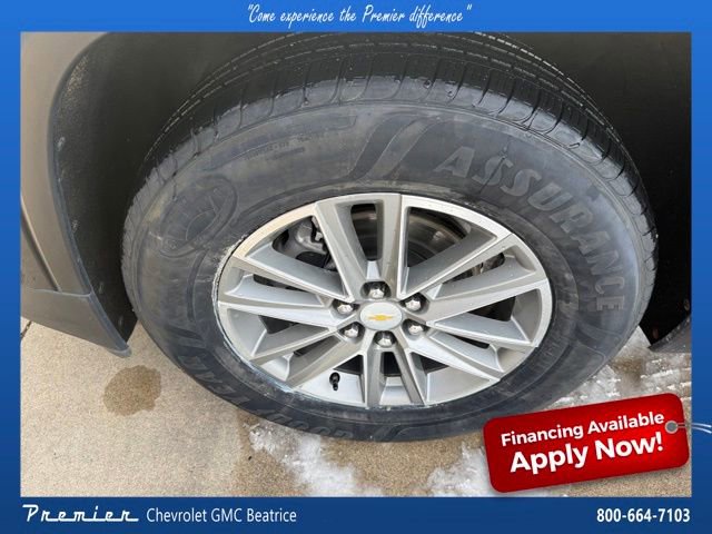 Used 2023 Chevrolet Traverse LT w/ LPO, Floor Liner Package image 11