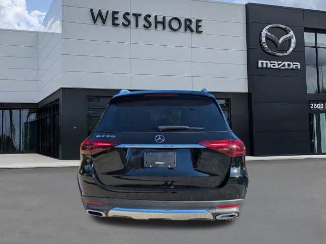 Used 2025 Mercedes-Benz GLE 350 4MATIC w/ Driver Assistance Package image 4