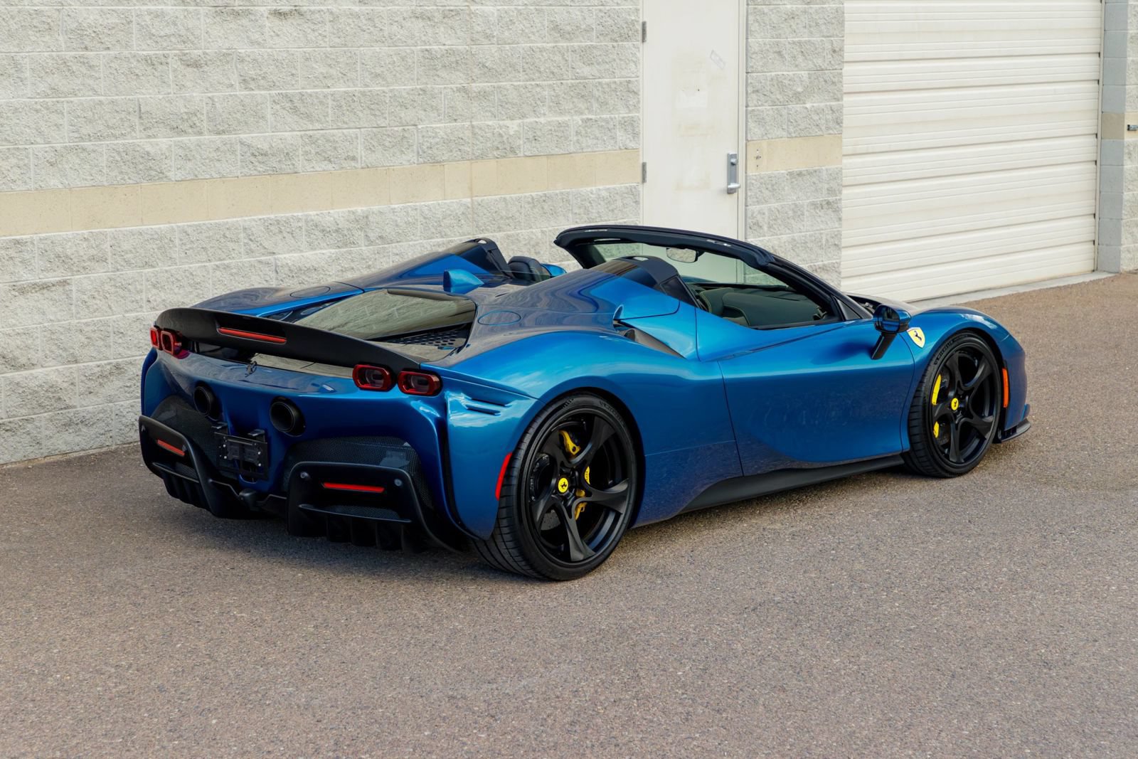 Used 2023 Ferrari SF90 Spider AWD/4WD image 24