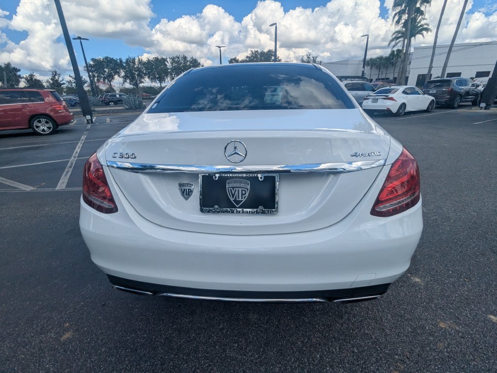 Used 2015 Mercedes-Benz C 300 4MATIC Sedan image 15