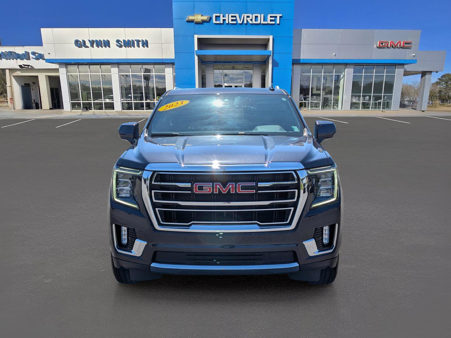 Used 2023 GMC Yukon SLT RWD video 2