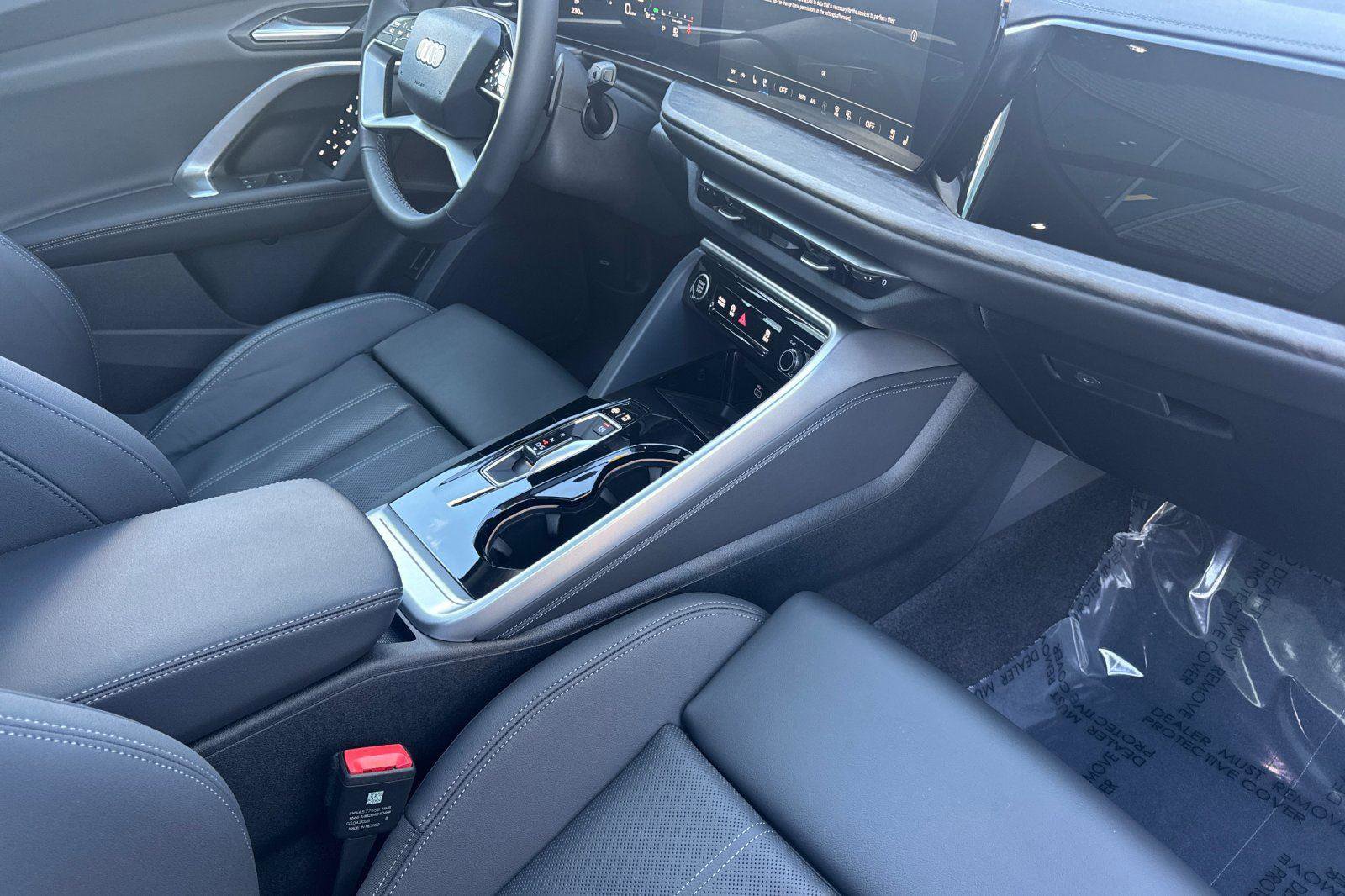 Certified 2025 Audi Q5 Premium Plus w/ Premium Plus image 15