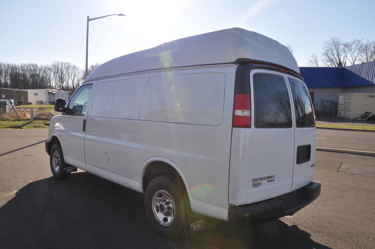 Used 2015 GMC Savana 2500 LS w/ Cold Climate Package RWD image 13