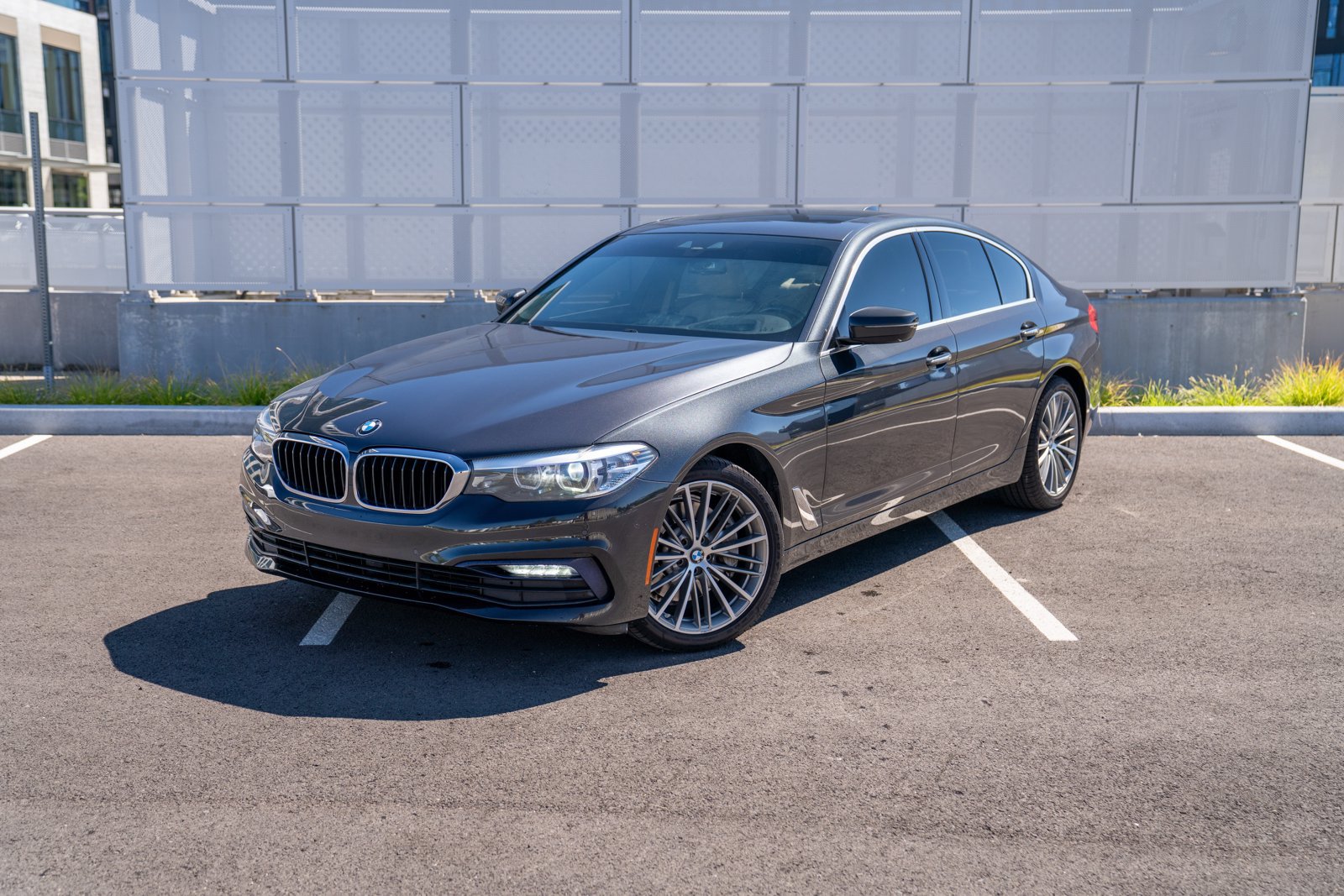 Used 2018 BMW 530i w/ Premium Package