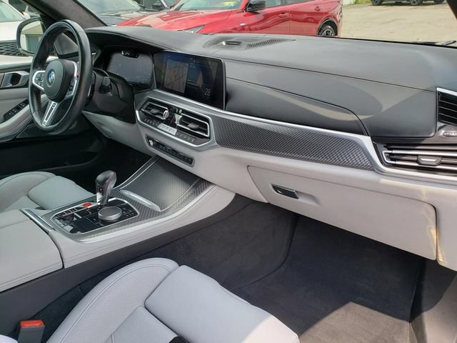 Used 2022 BMW X5 M w/ Executive Package AWD/4WD image 21