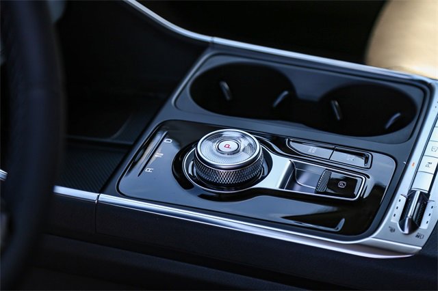 New 2026 Kia Carnival SX w/ SX Dark Edition Package image 11