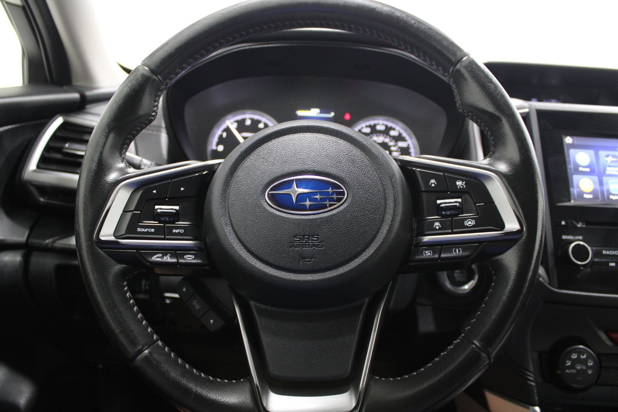 Used 2023 Subaru Forester Premium AWD/4WD image 31