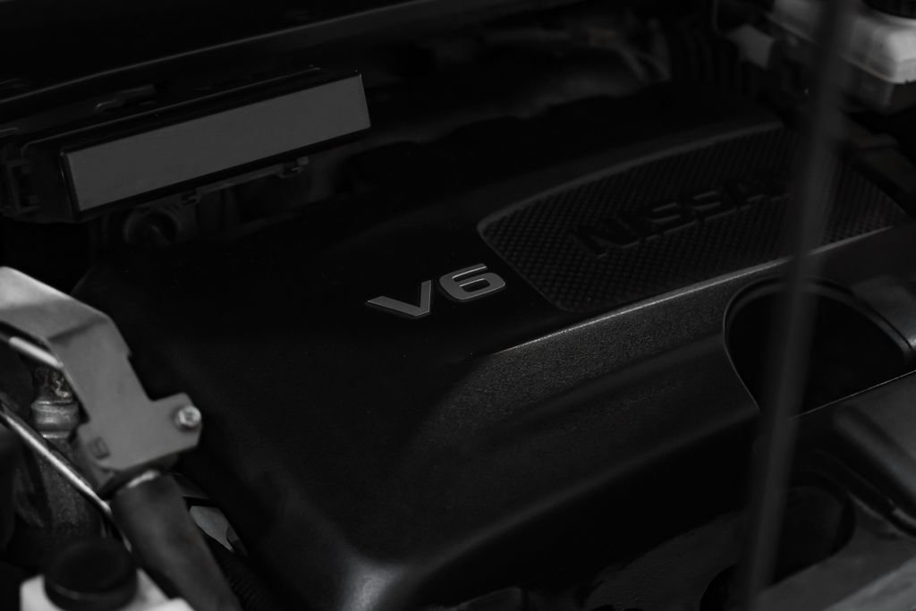 Used 2020 Nissan Pathfinder Platinum FWD image 58