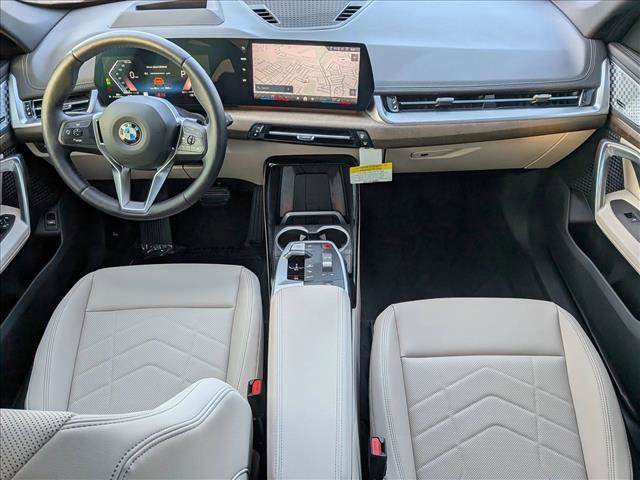 Used 2025 BMW X1 xDrive28i AWD/4WD image 15