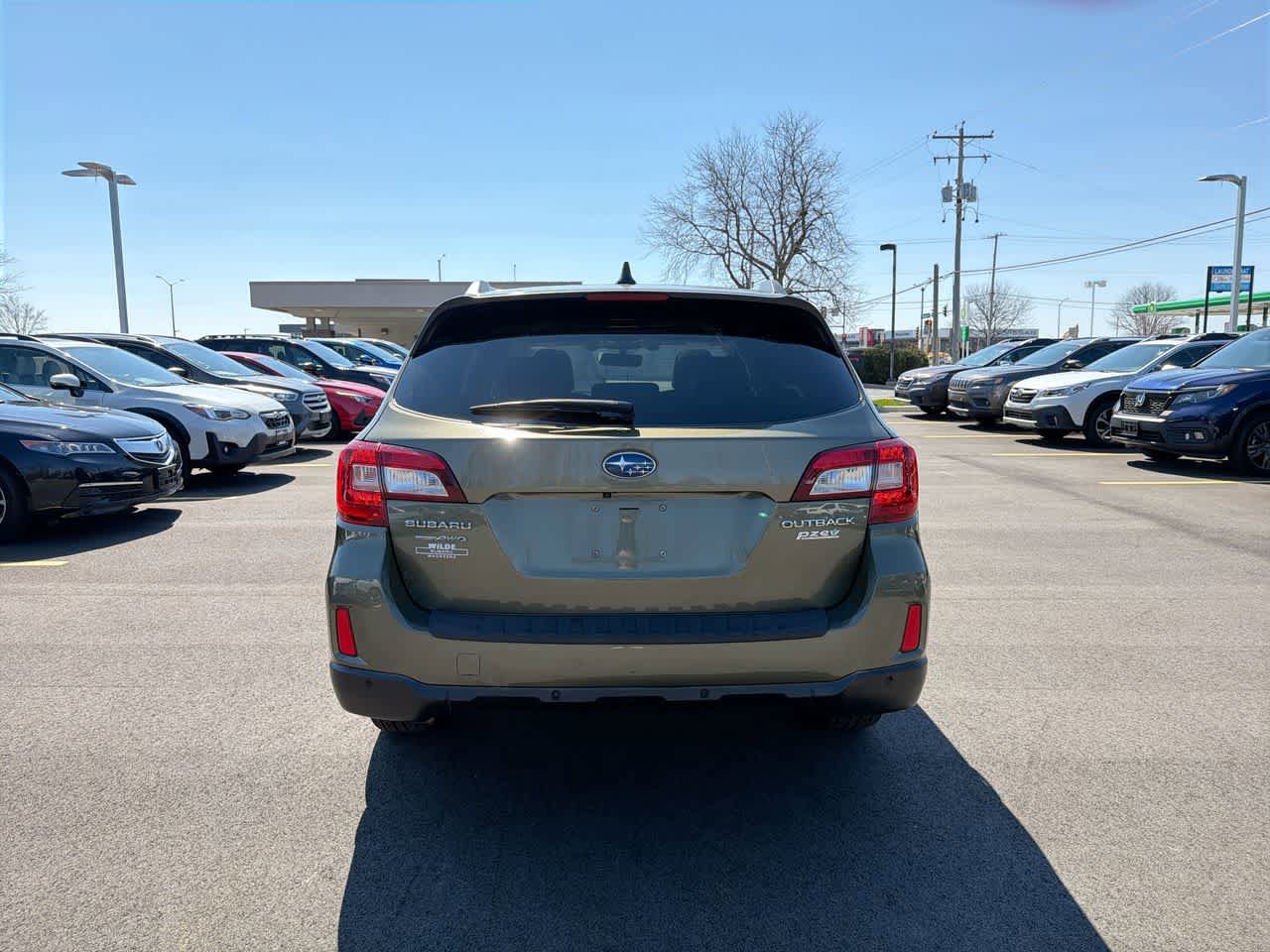 Used 2017 Subaru Outback 2.5i Touring w/ Popular Package #5A AWD/4WD image 12