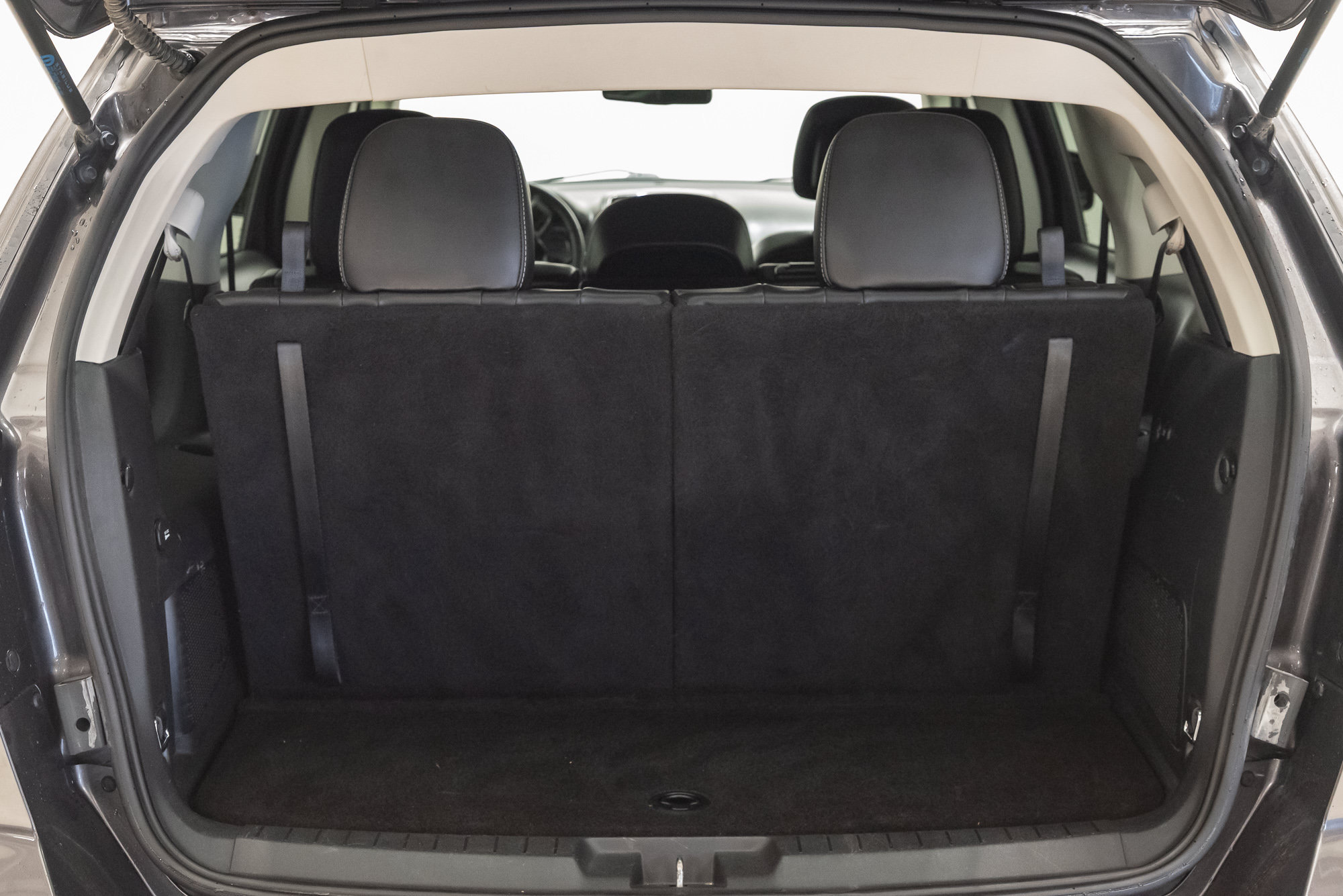 Used 2019 Dodge Journey Crossroad w/ Nav & Sun Group FWD image 33