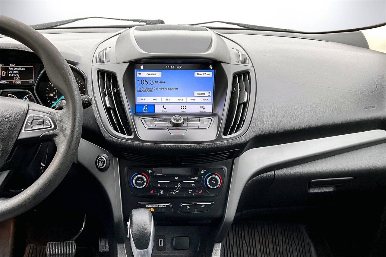 Used 2019 Ford Escape SE image 12