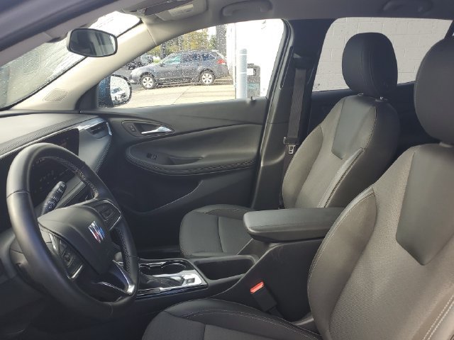 Certified 2024 Buick Encore GX Preferred FWD image 18
